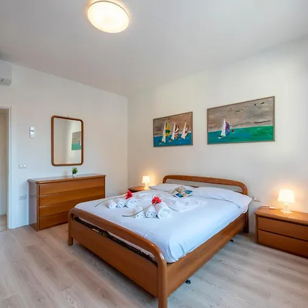 Appartement Casa Lucia In Town - Happy *