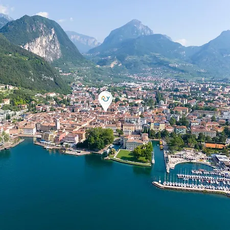 Casa Lucia In Town - Happy Appartement Riva del Garda
