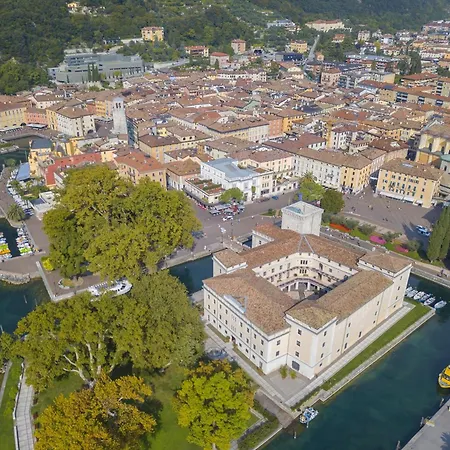 Casa Lucia In Town - Happy Riva del Garda